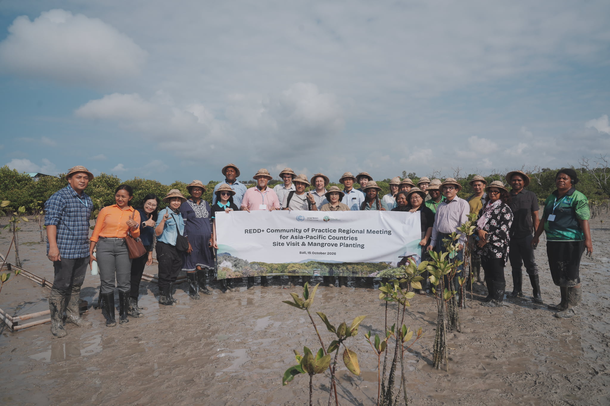 Asia-Pacific meeting Mangrove group photo
